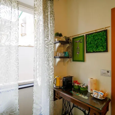 ゲストハウス Carmelina Tiny Village ヴェルナッツァ