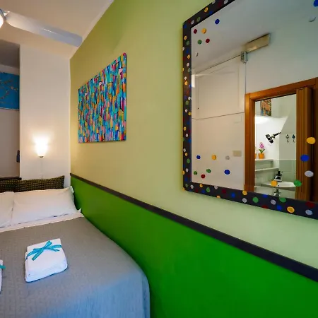 Πανσιόν Carmelina Tiny Village