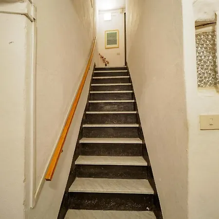 Carmelina Tiny Village 3* Вернацца