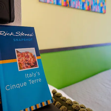 Carmelina Tiny Village 3*