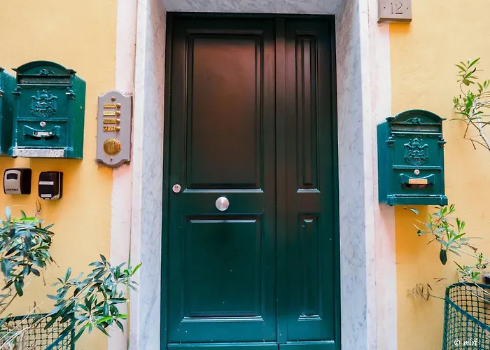 Carmelina Tiny Village Gasthuis Vernazza