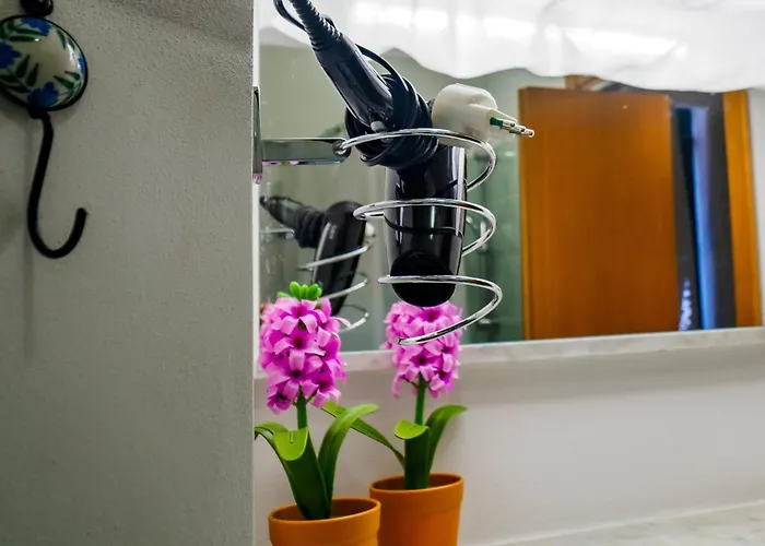 Carmelina Tiny Village 3* Vernazza